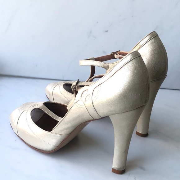Marc Jacobs T-Strap Heels in Gold Champagne EUC - Picture 7 of 15